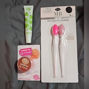 Lip Care Set with Silicone Scrubbers, Lip Scrub & Lip Balm BNIB